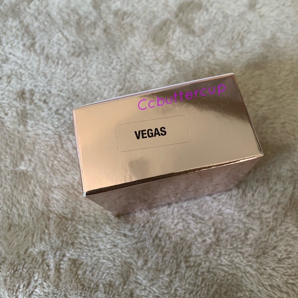 Anastasia Beverly Hills Loose Powder Highlighter in Vegas BNIB - Picture 6 of 16